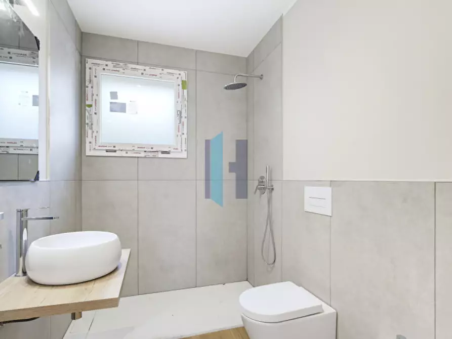 Immagine 29 di Appartamento in vendita  in Via Renato Serra 1 a Brescia