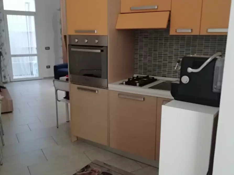 Immagine 4 di Appartamento in vendita  in via gramsci a Parma