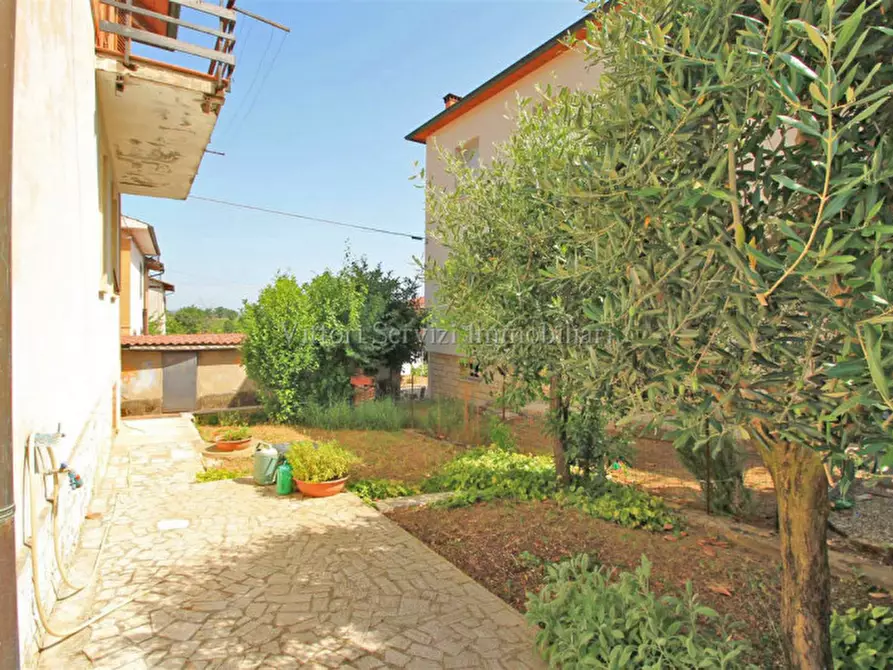 Immagine 36 di Casa bifamiliare in vendita  in via alcide vignai a Montepulciano
