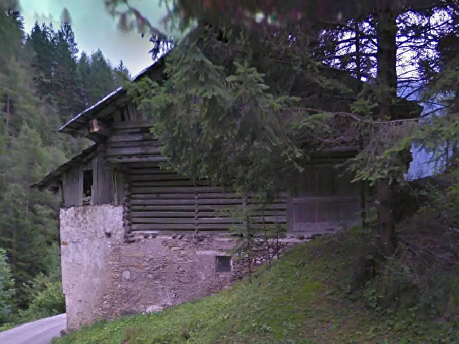 Immagine 2 di Rustico / casale in vendita  in via della grotta a Auronzo Di Cadore