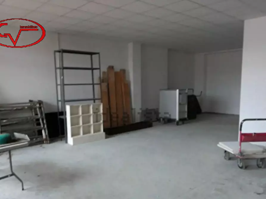 Immagine 3 di Laboratorio in vendita  in Via Marconi a Montevarchi