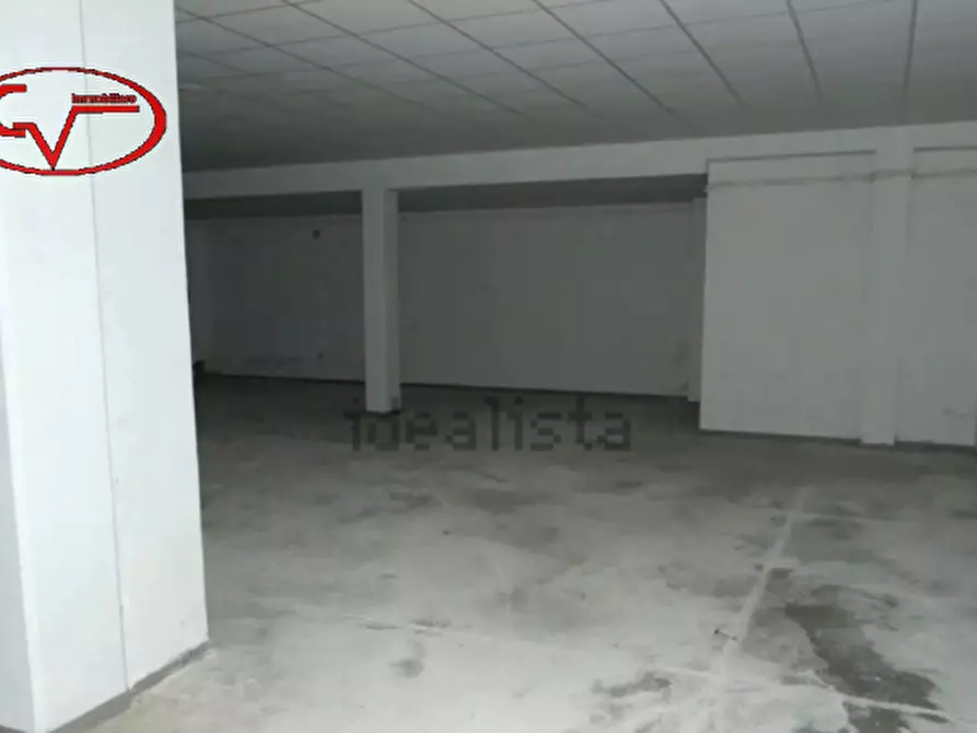 Immagine 4 di Laboratorio in vendita  in Via Marconi a Montevarchi