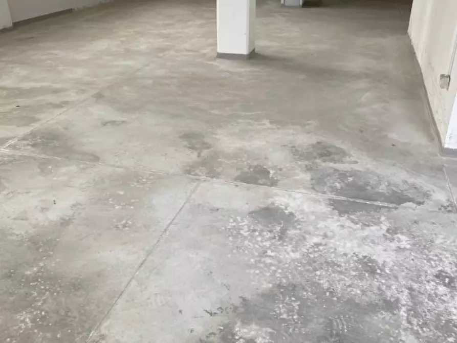 Immagine 8 di Laboratorio in vendita  in Via Marconi a Montevarchi