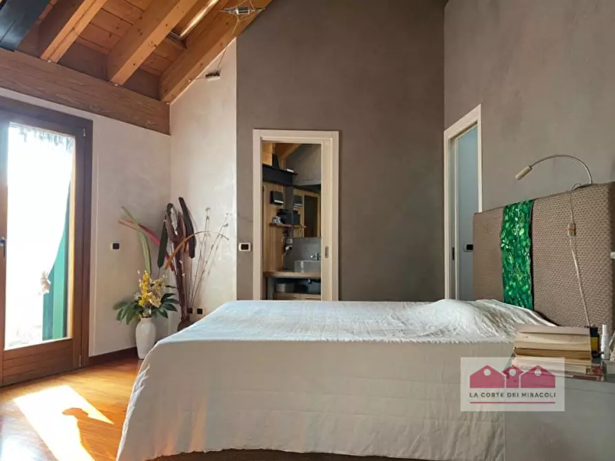 Immagine 9 di Attico in vendita  in Via Battaglione Framarin a Vicenza