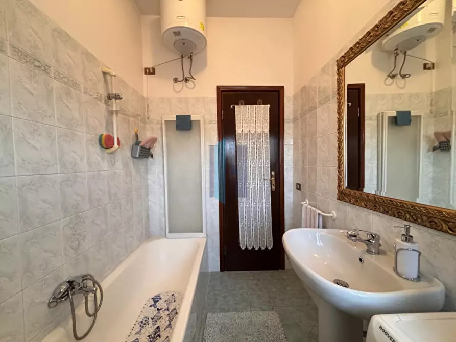 Immagine 14 di Appartamento in vendita  in via del sebino a Brescia