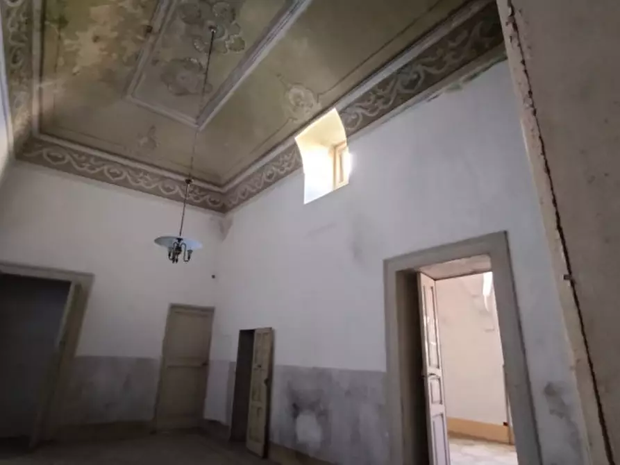 Immagine 15 di Palazzo in vendita  in Via Monsignor D'Urso a Ruffano