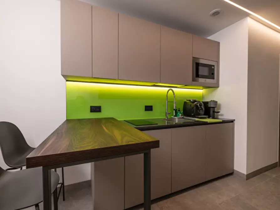 Immagine 9 di Ufficio in affitto  in Via Gramsci a Trento