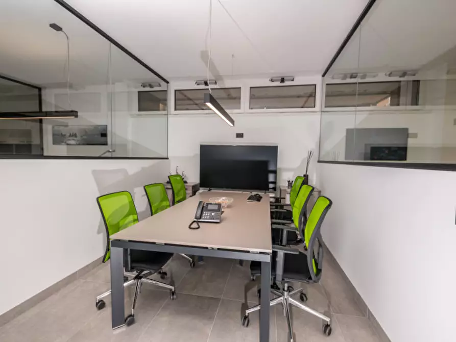 Immagine 11 di Ufficio in affitto  in Via Gramsci a Trento