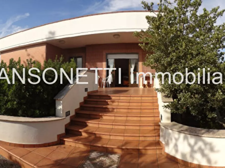 Immagine 12 di Villa in vendita  in CLAUD a Locorotondo