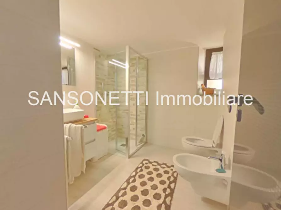 Immagine 33 di Villa in vendita  in CLAUD a Locorotondo