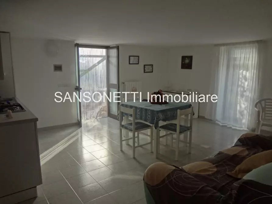 Immagine 38 di Villa in vendita  in CLAUD a Locorotondo