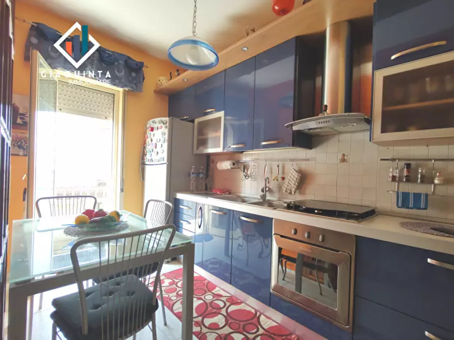 Immagine 1 di Appartamento in vendita  in Via 27 Novembre n. 21 a Palagonia