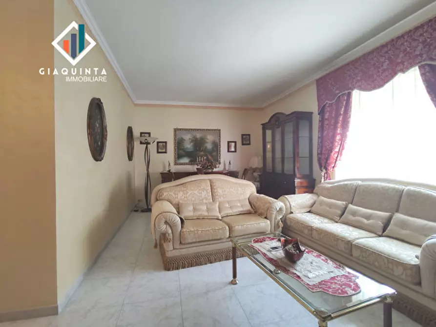 Immagine 13 di Appartamento in vendita  in Via 27 Novembre n. 21 a Palagonia