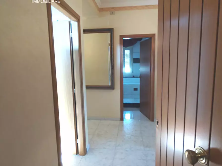 Immagine 21 di Appartamento in vendita  in Via 27 Novembre n. 21 a Palagonia