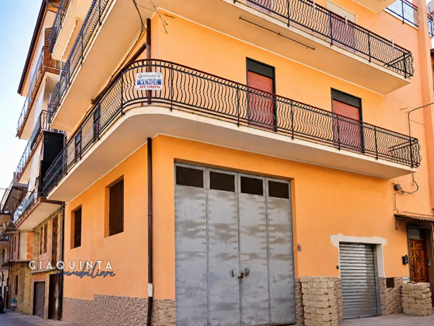 Immagine 2 di Appartamento in vendita  in Via Grilli n. 54 a Palagonia