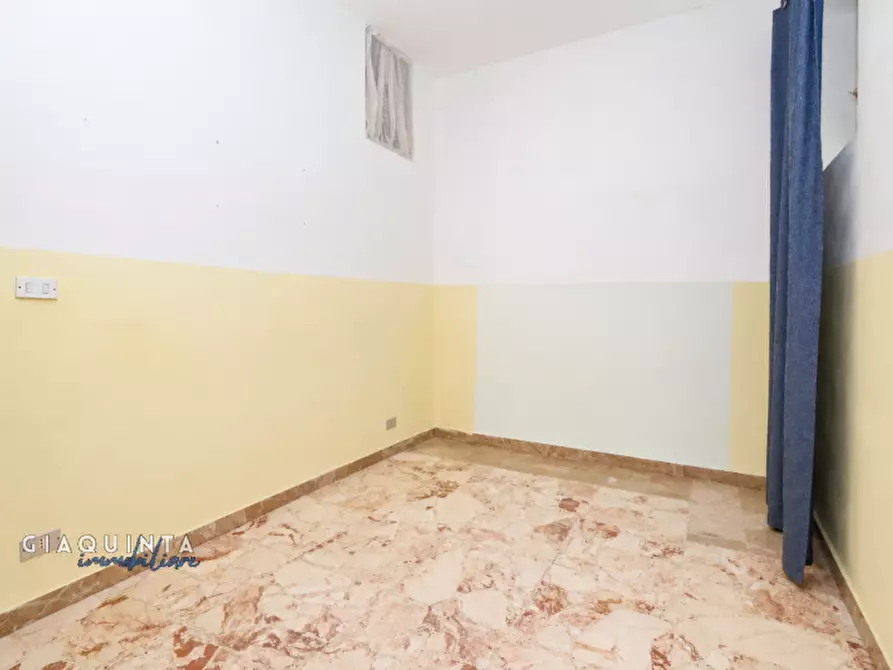 Immagine 10 di Appartamento in vendita  in Via Grilli n. 54 a Palagonia