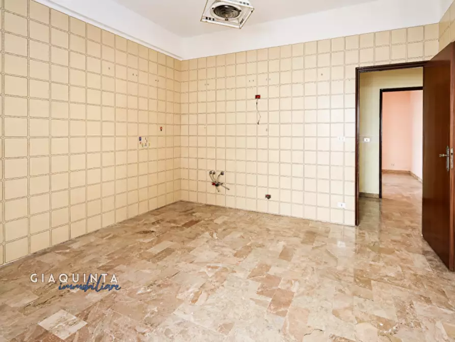 Immagine 16 di Appartamento in vendita  in Via Grilli n. 54 a Palagonia