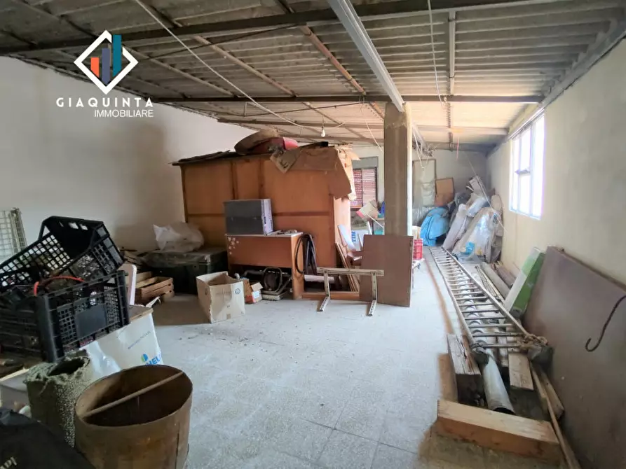 Immagine 19 di Appartamento in vendita  in Via Grilli n. 54 a Palagonia