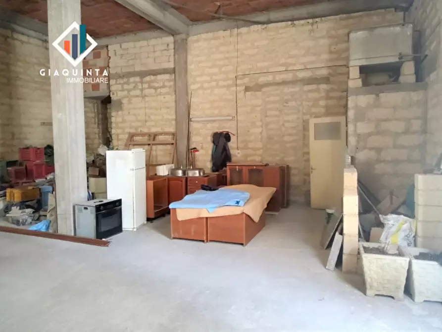 Immagine 21 di Appartamento in vendita  in Via Grilli n. 54 a Palagonia