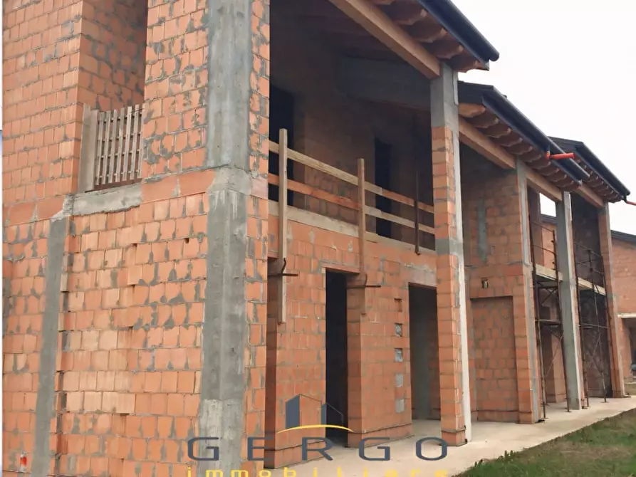 Immagine 1 di Casa bifamiliare in vendita  in via Giordano Bruno a Spinea