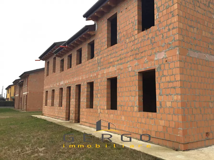 Immagine 26 di Casa bifamiliare in vendita  in via Giordano Bruno a Spinea