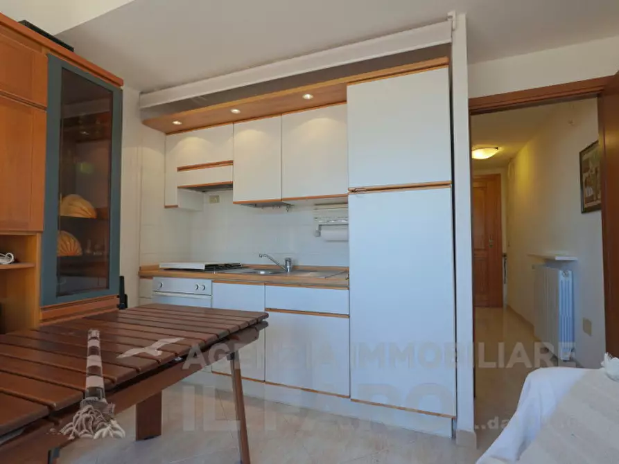 Immagine 7 di Appartamento in vendita  in Via Ammiraglio Spano a La Maddalena