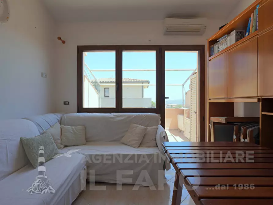 Immagine 8 di Appartamento in vendita  in Via Ammiraglio Spano a La Maddalena