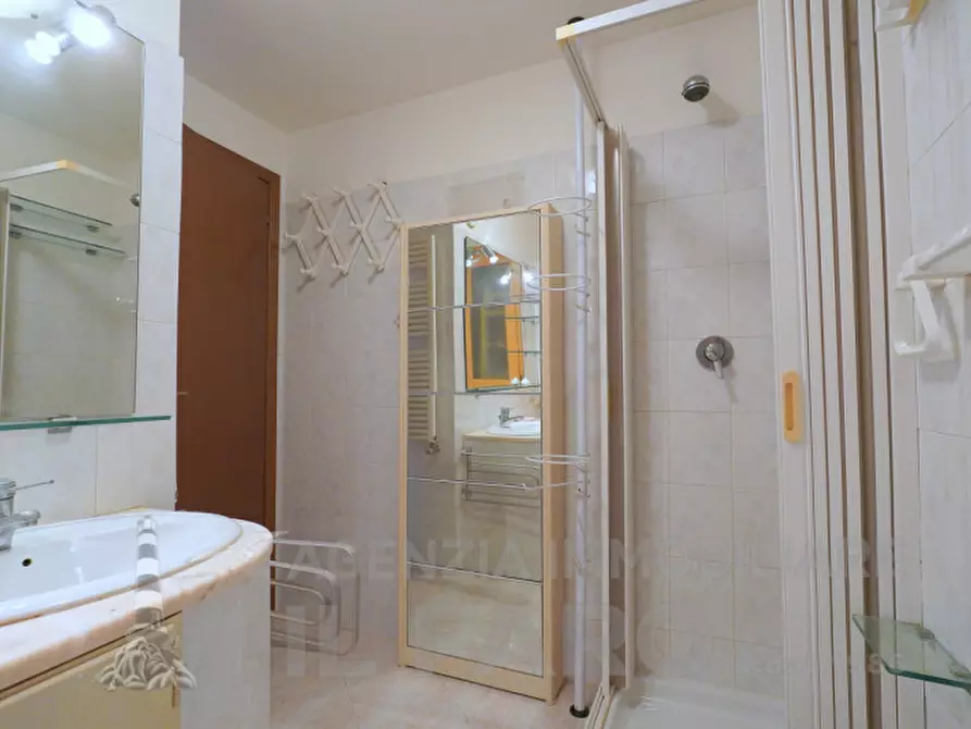 Immagine 9 di Appartamento in vendita  in Via Ammiraglio Spano a La Maddalena