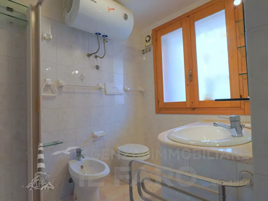 Immagine 10 di Appartamento in vendita  in Via Ammiraglio Spano a La Maddalena
