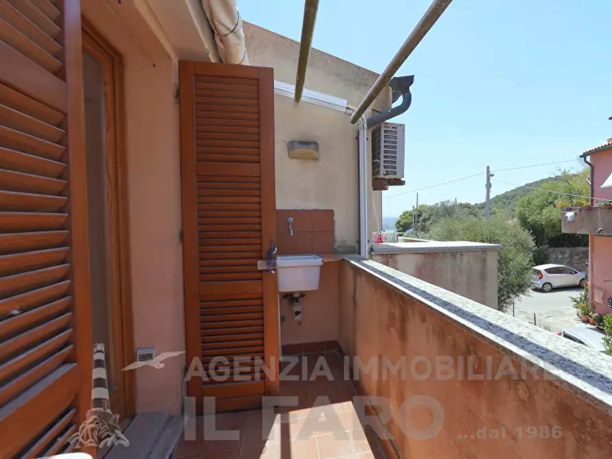 Immagine 18 di Appartamento in vendita  in Via Ammiraglio Spano a La Maddalena