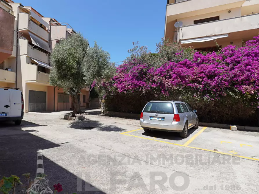 Immagine 21 di Appartamento in vendita  in Via Ammiraglio Spano a La Maddalena