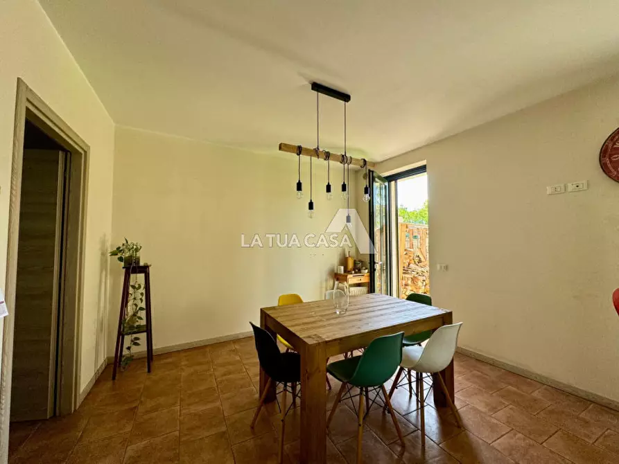 Immagine 11 di Casa bifamiliare in vendita  a Villafranca Di Verona