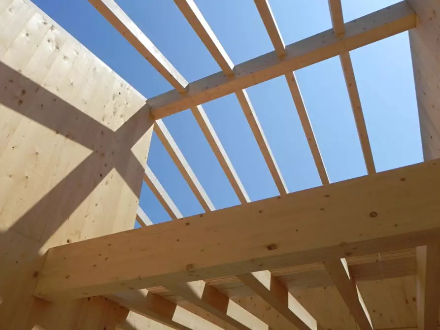 Immagine 23 di Villa in vendita  in via san rocco a Soiano Del Lago