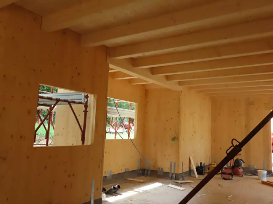 Immagine 26 di Villa in vendita  in via san rocco a Soiano Del Lago