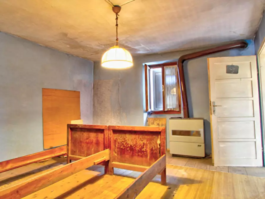 Immagine 11 di Appartamento in vendita  in Vicolo dell'Arco a Caderzone