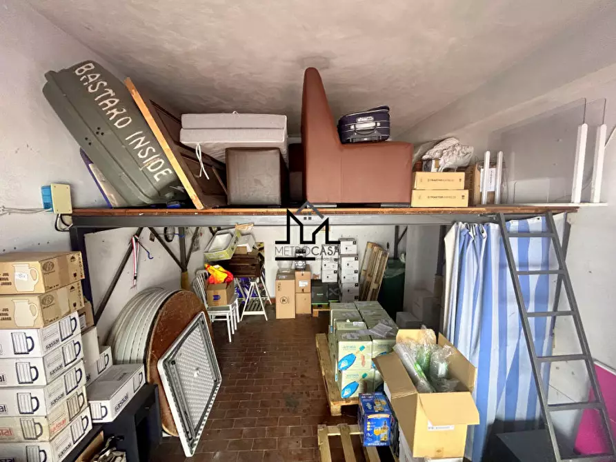 Immagine 6 di Garage in vendita  in Largo Strasburgo 25 a Palermo