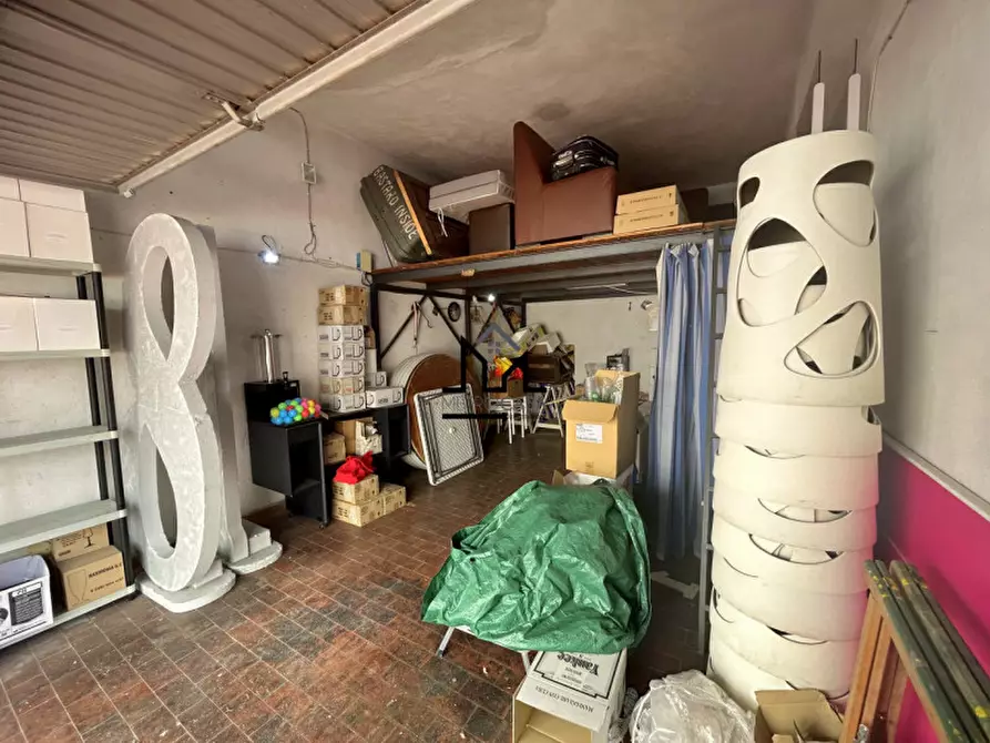 Immagine 8 di Garage in vendita  in Largo Strasburgo 25 a Palermo