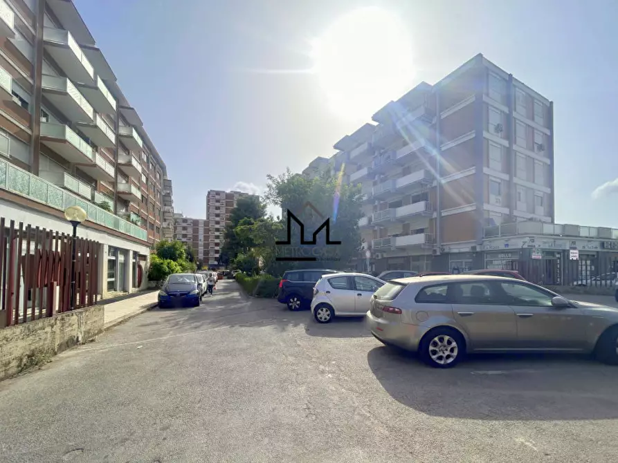 Immagine 14 di Garage in vendita  in Largo Strasburgo 25 a Palermo