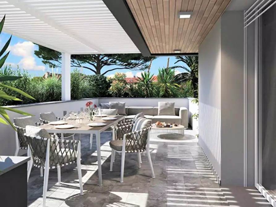 Immagine 3 di Attico in vendita  in Viale Tito Speri a Riccione