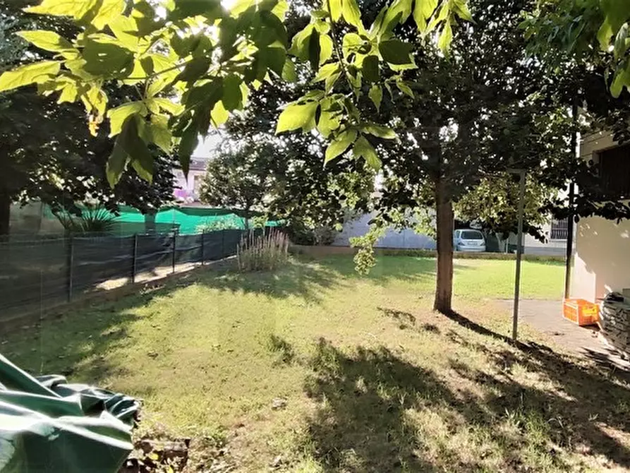 Immagine 22 di Casa indipendente in vendita  in VIA BARAVELLI 76 a Massa Lombarda