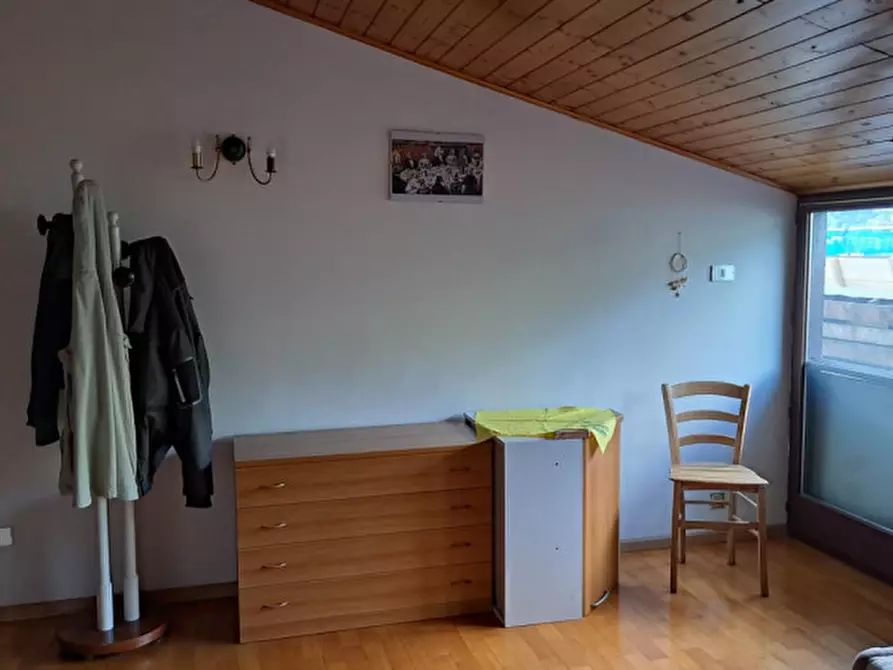 Immagine 14 di Camera in affitto  in VIA OSSANNA a Trento