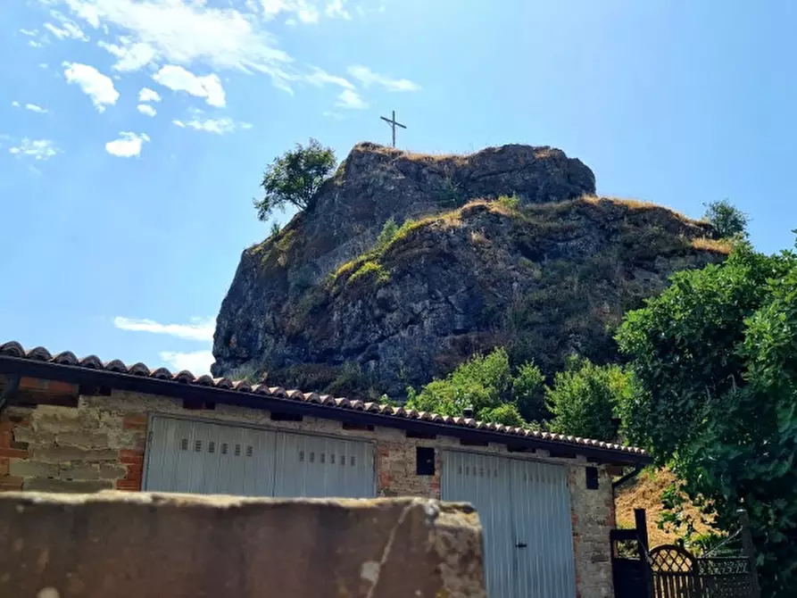 Immagine 17 di Casa indipendente in vendita  a Bore