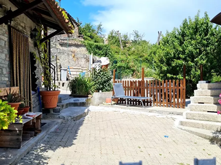 Immagine 24 di Casa indipendente in vendita  a Bore