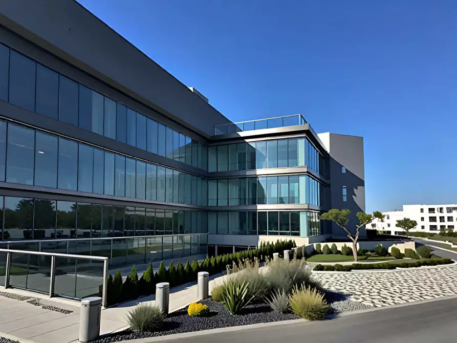 Immagine 7 di Attività commerciale in affitto  in Via Brenta a San Martino Di Lupari