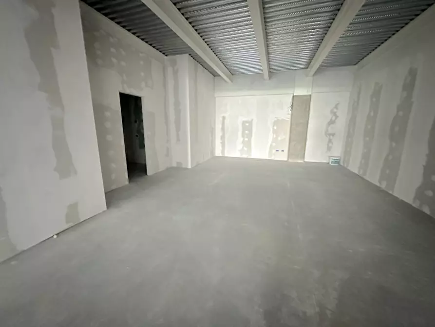 Immagine 19 di Attività commerciale in affitto  in Via Brenta a San Martino Di Lupari