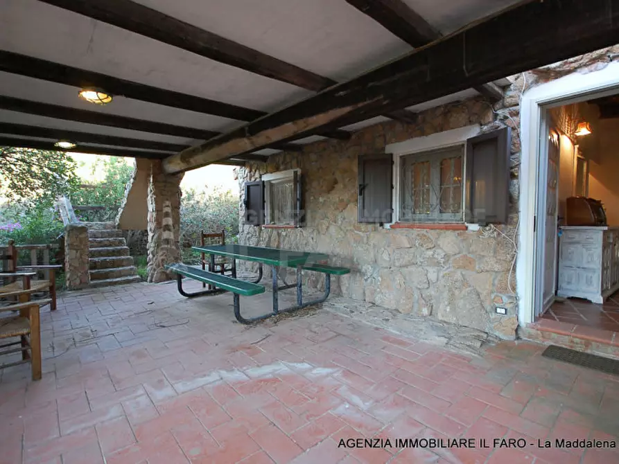Immagine 4 di Villa in vendita  in Località Abbatoggia a La Maddalena