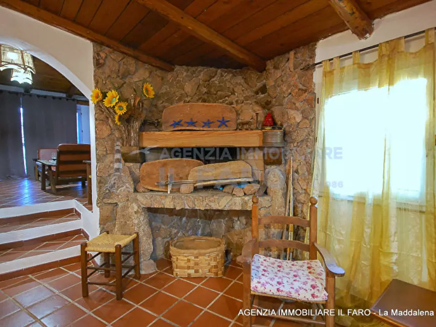 Immagine 8 di Villa in vendita  in Località Abbatoggia a La Maddalena
