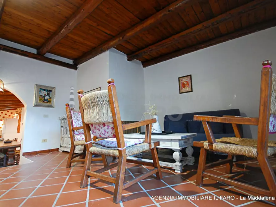 Immagine 10 di Villa in vendita  in Località Abbatoggia a La Maddalena