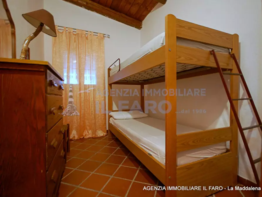 Immagine 17 di Villa in vendita  in Località Abbatoggia a La Maddalena