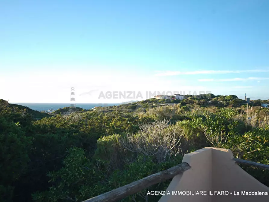 Immagine 25 di Villa in vendita  in Località Abbatoggia a La Maddalena
